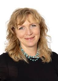 Stacey Whitcomb's Instagram, Twitter & Facebook