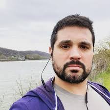 Simple and good for the holidays. @bigspringspirits Talleyrand Cream  Bourbon and Red Ribbon Root Beer make something frothy, fun and fantastic.  Head to @palibationsspirits in the strip to get the necessities. Never