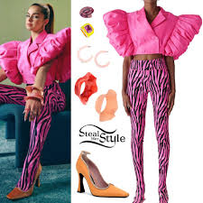 How to wear ideas for amazon.com: Addison Rae Clothes Outfits Steal Her Style