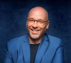 Après avoir quitté définitivement le 98,5 FM, Yanick Bouchard reviendra sur  les ondes de RDS