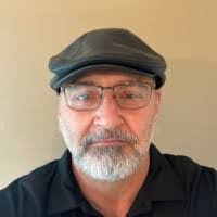 Dennis Gilreath's Instagram, Twitter & Facebook