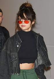 All These Once Cringeworthy Throwback Trends Are Now Cool Again In 2020 2000s Fashion Trends Early 2000s Fashion Fashion