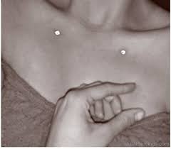 Mikrodermal Mikrodermalnashee Unique Body Piercings Dermal Piercing Microdermal Piercing