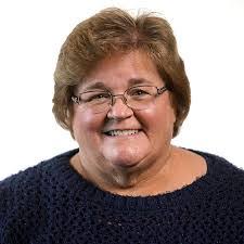 Tami Bowen's Instagram, Twitter & Facebook