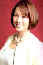 髪型を真似したい芸能人 米倉涼子 ショートヘアスタイル画像集 naver まとめ japanese beauty beauty beauty p