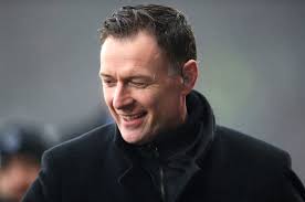 Chris Sutton puts Celtic critics