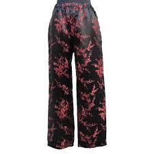À lire tout de suite. Pantalon Chinoise En Soie Motif Fleur