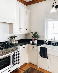 Made from one of earth's most resilient stones, quartz countertops are available in many shades and designs. Black Countertops And White Flat Panel Cabinets Blackkitchen Blackcounters Blackcount Kitchen Remodel Cost Small Kitchen Remodel Cost Kitchen Remodel Small