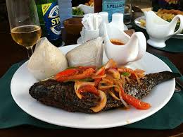 Grilled Tilapia With Banku Inside Upsa Massive Discounts This Sem From Karisdiscounts Sign Up Today At Www Karisdisocunts Com Cuisine Plat Maison Plat