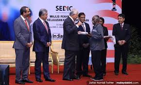 We did not find results for: Malaysiakini As1m Shares Nice But Indians Still Remember Maika