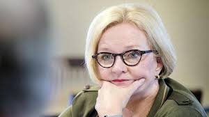 Businesses tied to McCaskill's husband got federal dollars