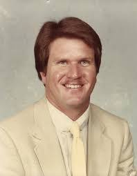 Bob Slater's Instagram, Twitter & Facebook