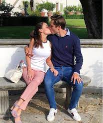 Su instagram questa ha un profilo da oltre 13mila follower dove possiamo ammirarla in tutta la sua bellezza. Europei U21 Chi E Caterina Ciabatti La Dolce Fidanzata Di Federico Chiesa Gallery