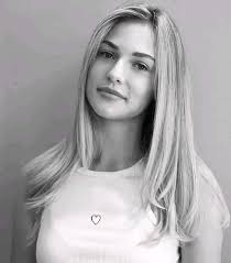 It's the birthday girl big day keep winning and shinning 💕💯👌🌹