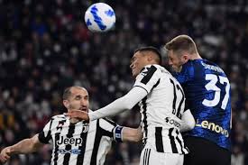 Чалханоглу отличился с перебитого пенальти. F3vyi9tesgslem