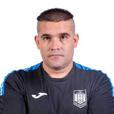 Perfil de Víctor, entrenador en Viña Albali Valdepeñas