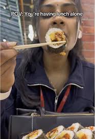 Don’t get me wrong, I love to be alone during lunch 😌