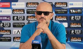 Foto | Brutal! Adrian Mititelu a dat afară, în doar câteva ore, șase  jucători și un antrenor de la FCU Craiova