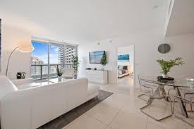 Auf habitaclia.com werden sie schnell und einfach die beste auswahl an wohnungen finden; Wohnen Auf Zeit Miami Moblierte Wohnung Zur Zwischenmiete Miami Nestpick