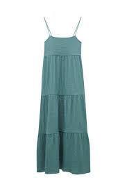 In the pull&bear collection you'll find a whole range of colours: Langes Grunes Kleid Mit Volants Pull Bear