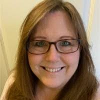 Kelly Burnside's Instagram, Twitter & Facebook