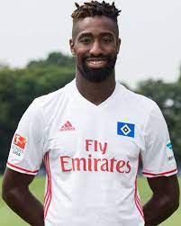 He is married to his wife, emilie djourou, whom he dated for a long time. Johan Djourou