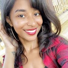 Alexis Mathews's Instagram, Twitter & Facebook