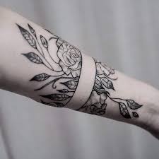 Tattoo Minimalism Reverse Arm Band Tattoo By Uls Metzger Ulsmetzger Dotwork Pointillism Blackwork Reverse Armband B Arm Band Tattoo Band Tattoo Tattoos