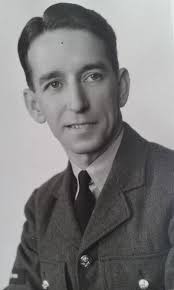 This is my father Sgt William Ernest Carruthers DCM ( Malaysia) RMC 42/45  Commando with my mother, her sister and my Gran and Grandad who was also a  marine, along my father's