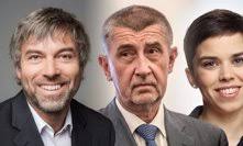 K vidění je tak například odvážná fotka bývalé několikadenní ministryně spravedlnosti taťány malé (ano) v plavkách, nebo dominik feri v bazénu v portugalsku, který si. Olga Richterova Se Omlouva Za Kellnera Poucila Jsem Se Jsme Krehci Ale Vyznelo To Spatne Extra Cz