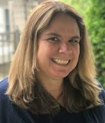 Meredith Loomis's Instagram, Twitter & Facebook