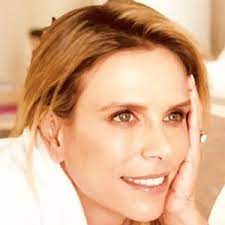 Catalina maya arango, known professionally as catalina maya, is a colombian model, broadcaster and businesswoman. Catalina Maya Bio Family Trivia Famous Birthdays