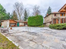 Maison A Vendre En Rhone Alpes Isere La Cote St Andre Maison Avec 7 Chambres 4 Salles De Bains Jardin Et Piscine Proche De La Cote St Andre Et L Aeroport De