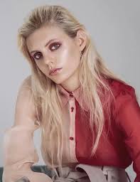 Katie Easter @D1 Models