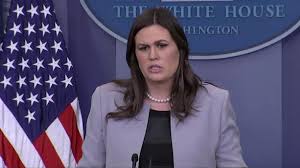 Etats Unis Un Restaurant Refuse De Servir Sa Porte Parole Donald Trump Se Venge Sur Twitter Lci