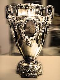 Der cruzeiro esporte clube, im deutschsprachigen raum allgemein bekannt als cruzeiro belo horizonte oder einfach nur cruzeiro, ist der erfolgreichste sportverein aus belo horizonte, der hauptstadt des brasilianischen bundesstaates minas gerais. Cruzeiro Belo Horizonte Wikipedia