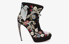 They are known for their elegance and glamorous look. Buy Most Expensive Women Shoes Cheap Online