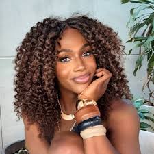 rileytalksback why are you deleting comments about your stolen video????