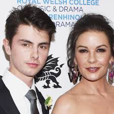 Dylan Douglas' photo with striking girlfriend sparks 'jealous' reaction  from mom Catherine Zeta-Jones