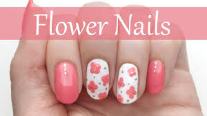 Man kann aus einer riesig großen auswahl das perfekte nageldesign wählen. Nageldesign Blumen Selbst Machen Mit Nagellack Anleitung Fur Anfanger Seni Nageldesign Youtube