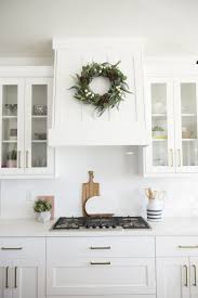 Wrap some faux leaf garland around the wreath (i found mine at michaels on sale for like $3). Pin On Modern Farmhouse