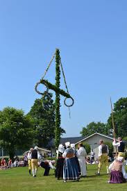 But we think setting out a few small vases filled with. Midsommarstang Midsommar