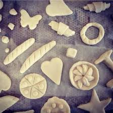 Pate A Sel Recette Et 50 Idees D Activites Pour Amuser Vos Enfants Activites Simples Pour Enfants Pate A Sel Enfant Pate A Sel