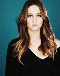 Jennifer Lawrence Dark Blonde Highlights Light Brown Hair Hair Color Light Brown
