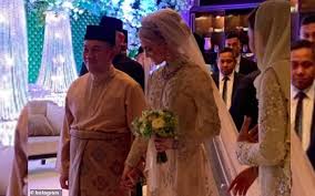 Sultan muhammad v kahwin russia. Brother Of Former Malaysian King Marries Swedish National The Siasat Daily Archive