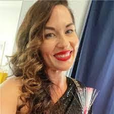 Stacy Eary's Instagram, Twitter & Facebook