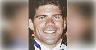 Ellen Grimm's Instagram, Twitter & Facebook