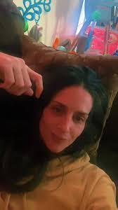 Danielle Maroney's Instagram, Twitter & Facebook