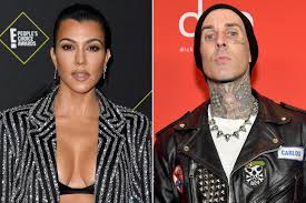 The insider adds that although kourtney and scott will always be close, he had his chance with kourt, and he blew it. Travis Barker And Kourtney Kardashian Are Dating