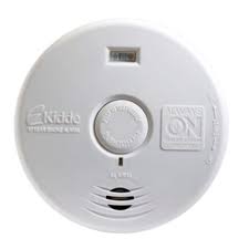 The detector will chirp if any of the power sources stop working. Kidde P3010h Worry Free Hallway Sealed Battery Power Smoke Alarm